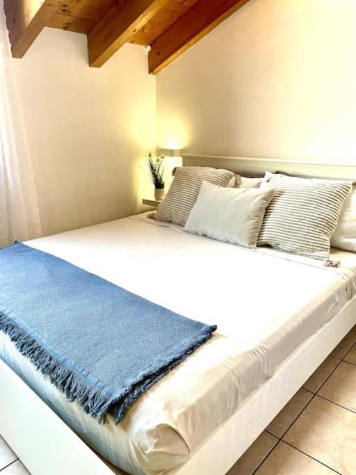 Apartament Mansarda Antica Milano San Giuliano Milanese Zewnętrze zdjęcie